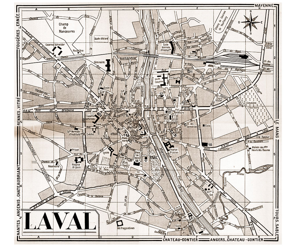 plan de ville vintage sépia de Laval Blay Foldex